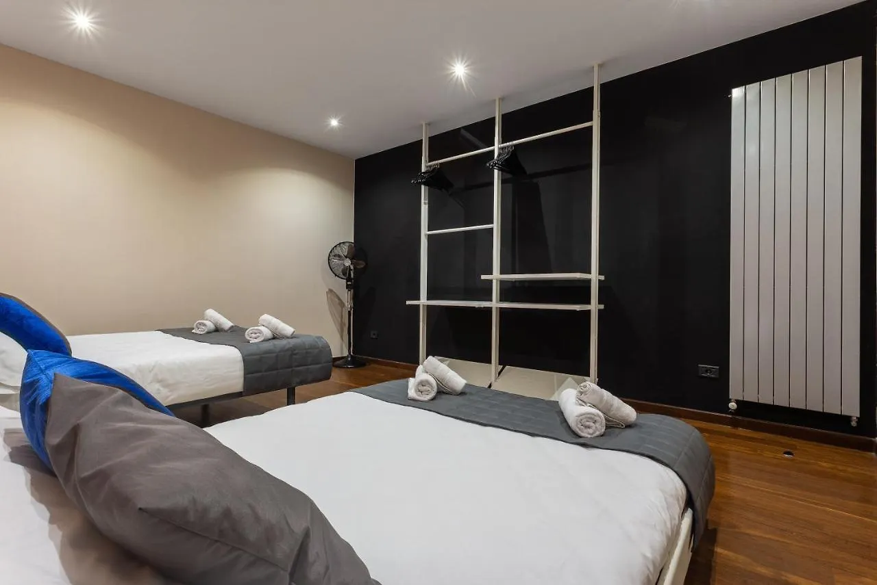 Apartment City Center Private Zen House With Pool, Garden Barcelona