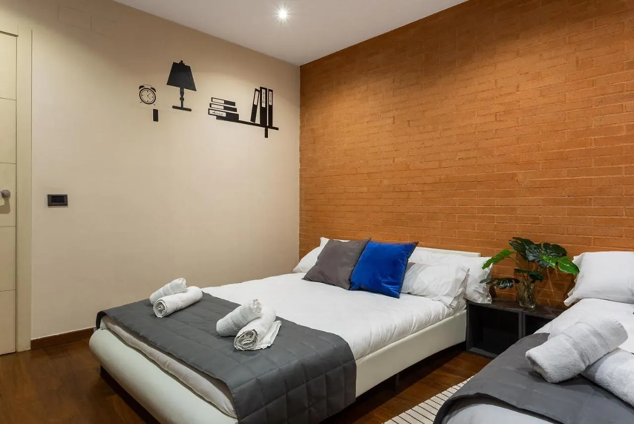 City Center Private Zen House With Pool, Garden Barcelona