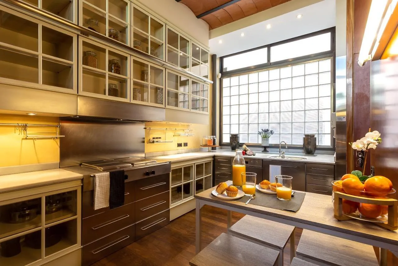City Center Private Zen House With Pool, Garden Barcelona