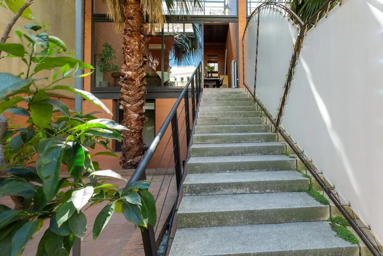 City Center Private Zen House With Pool, Garden Barcelona Apartment