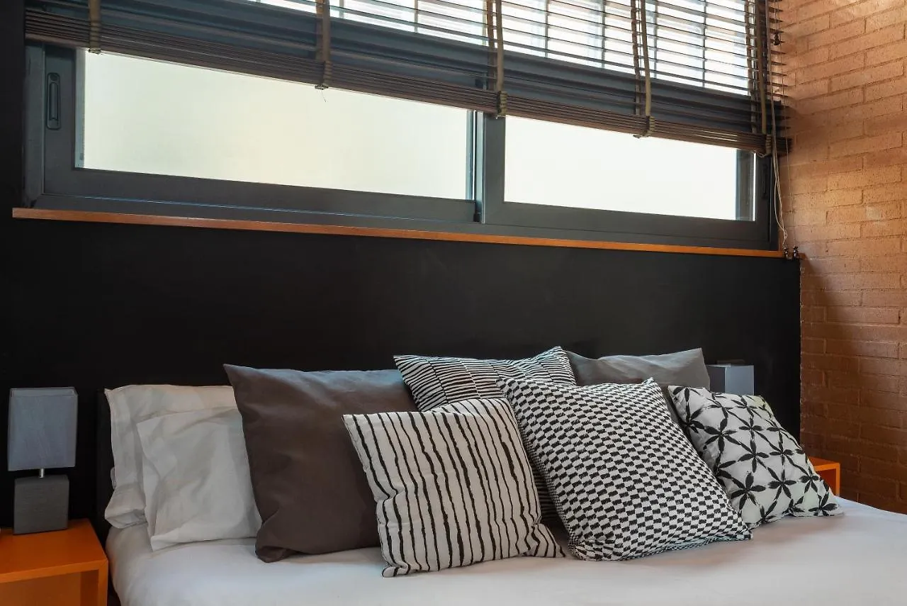 City Center Private Zen House With Pool, Garden Barcelona Spain